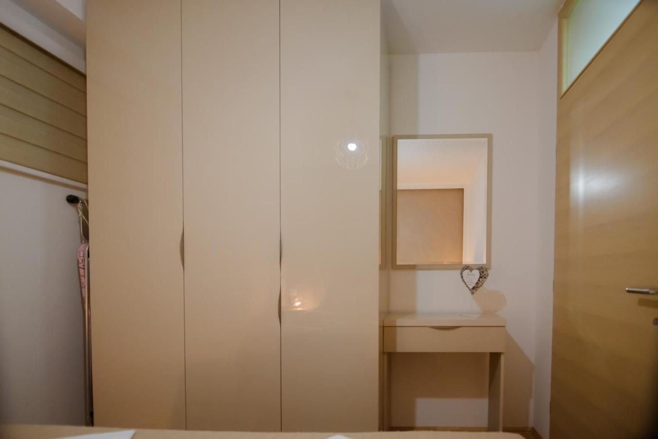 Apartment Lulu Makarska Exterior photo